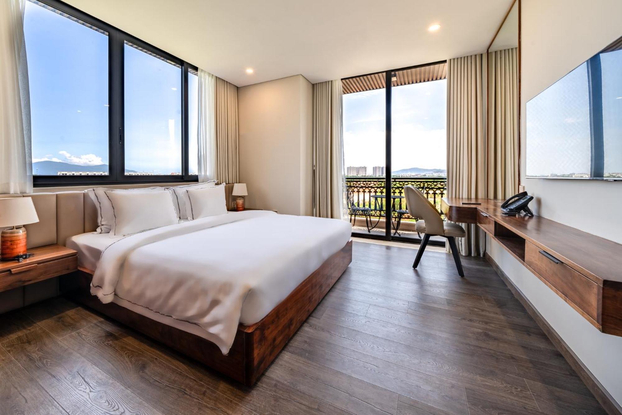 Cami Riverside Resort Дананг Экстерьер фото
