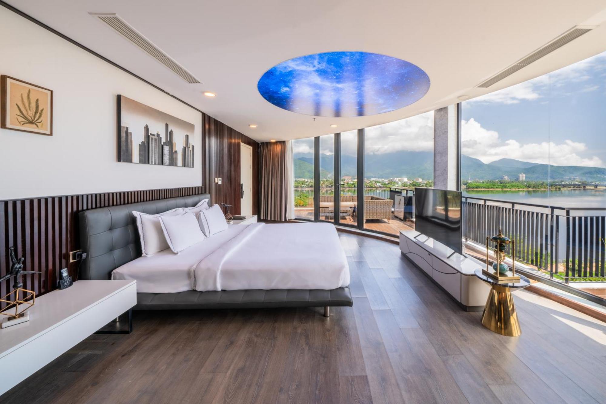 Cami Riverside Resort Дананг Экстерьер фото