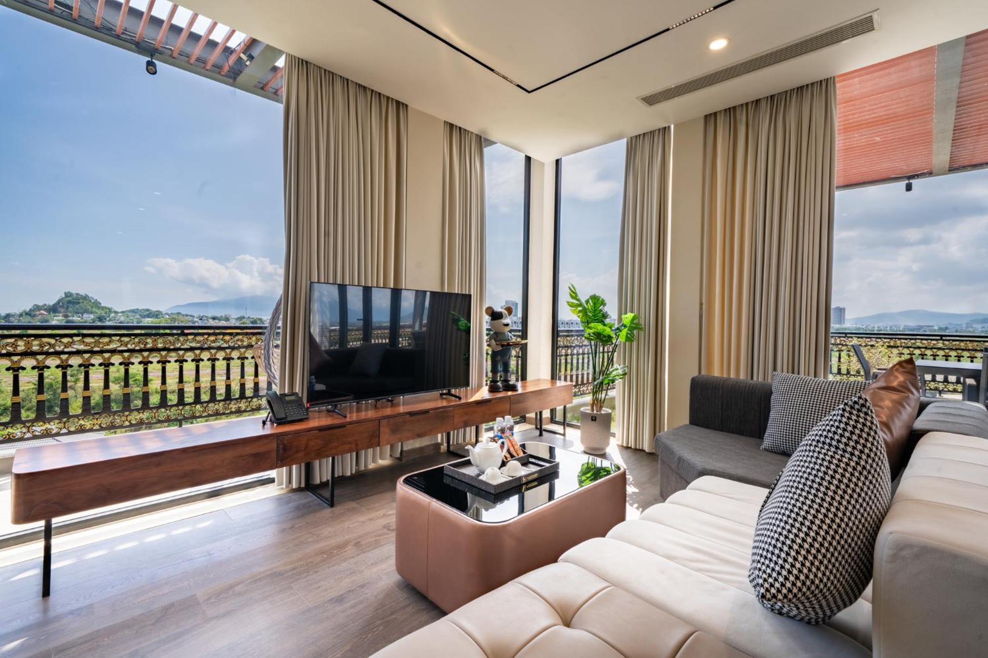 Cami Riverside Resort Дананг Экстерьер фото